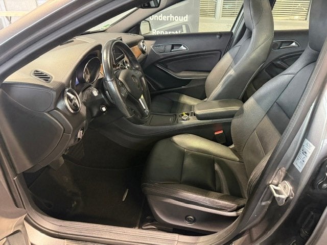Mercedes-Benz GLA-klasse 200 Prestige Aut.1e eig.|Pano|Leder, Dealer onderhouden, Gebruikt, Bedrijf, 1335 kg