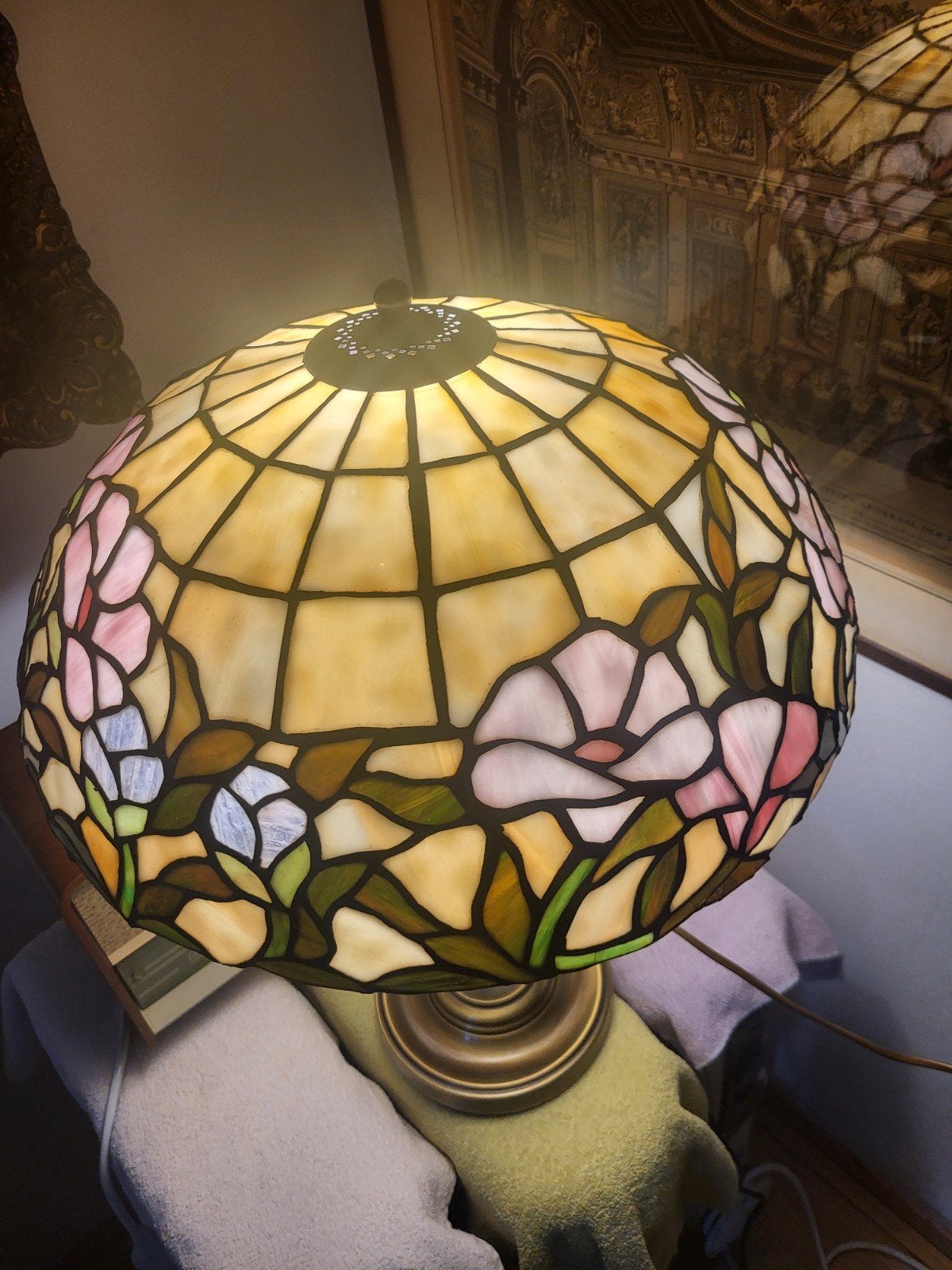 Tiffany lamp, Huis en Inrichting, Lampen | Lampenkappen, Rond, Glas, Ophalen of Verzenden