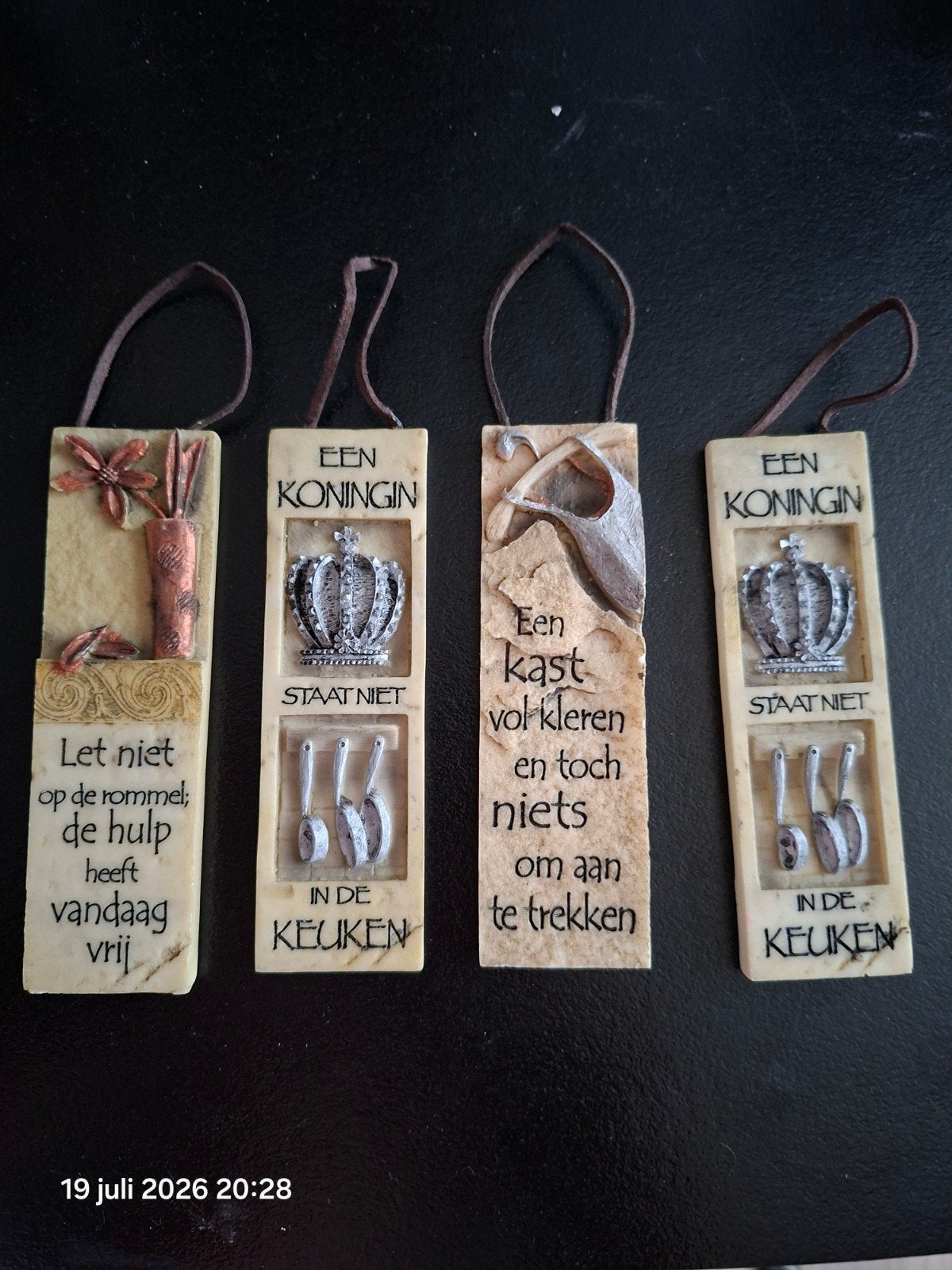Tegeltjes met spreuk van steen 4stuks., Ophalen, 5 cm, Met afbeelding, Zo goed als nieuw