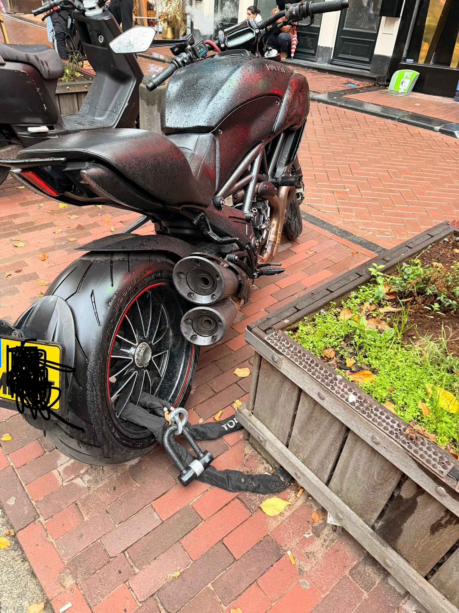 Ducati Diavel 1200 | 2015 | 24.000 KM | Nieuwe accu, 2 cilinders, Gebruikt, Particulier, ABS