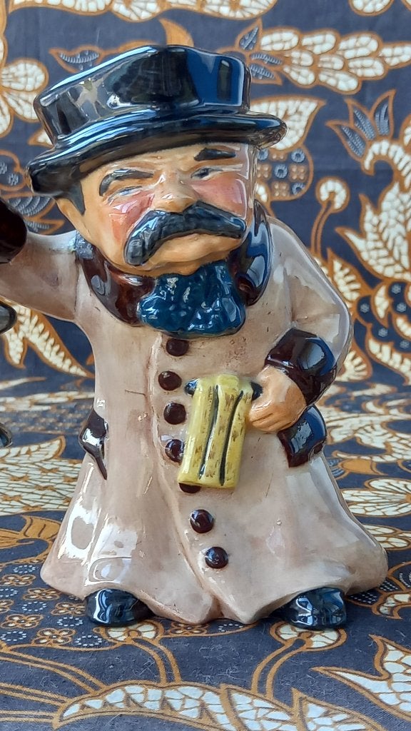 Mooie vintage Staffordshire Toby jug uit Engeland 16,2 cm., Ophalen of Verzenden