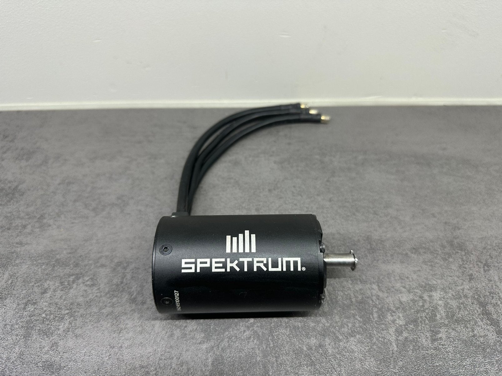 Spektrum 1100kv 8S brushless motor 8mm as, Ophalen, Zo goed als nieuw, Overige schalen, Onderdeel