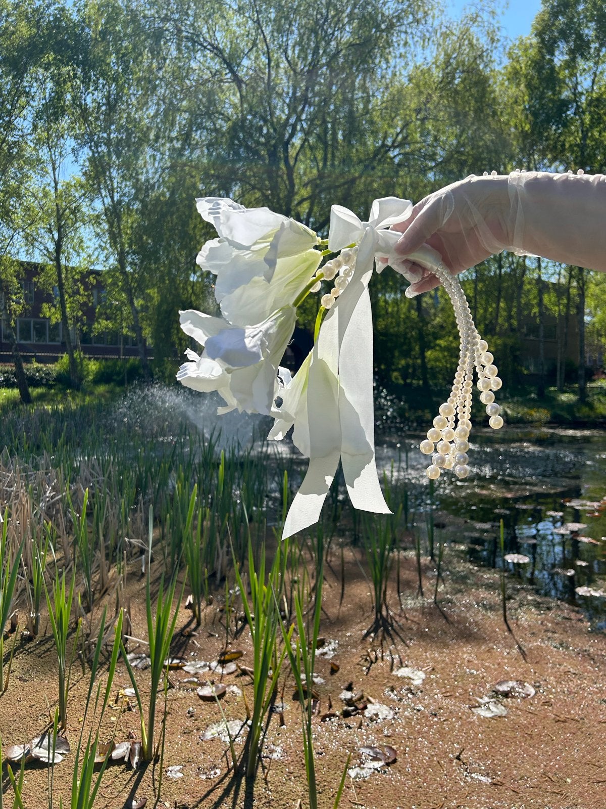 Uniek Bruidsboeket met Parels en Witte Bloemen, Kleding | Dames, Ophalen of Verzenden, Nieuw, Wit, Accessoires