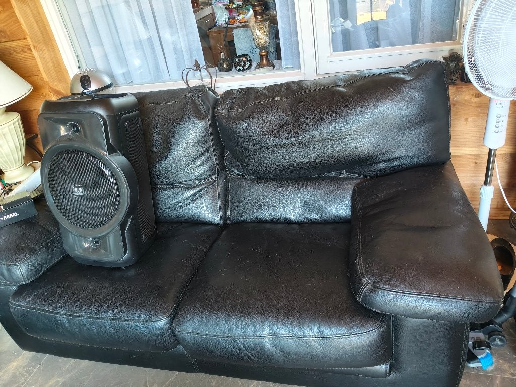 2 zwarte leren 2 x 2 persoons  bank plus stoel .., Huis en Inrichting, Ophalen, Gebruikt, Tweepersoons, Rechte bank