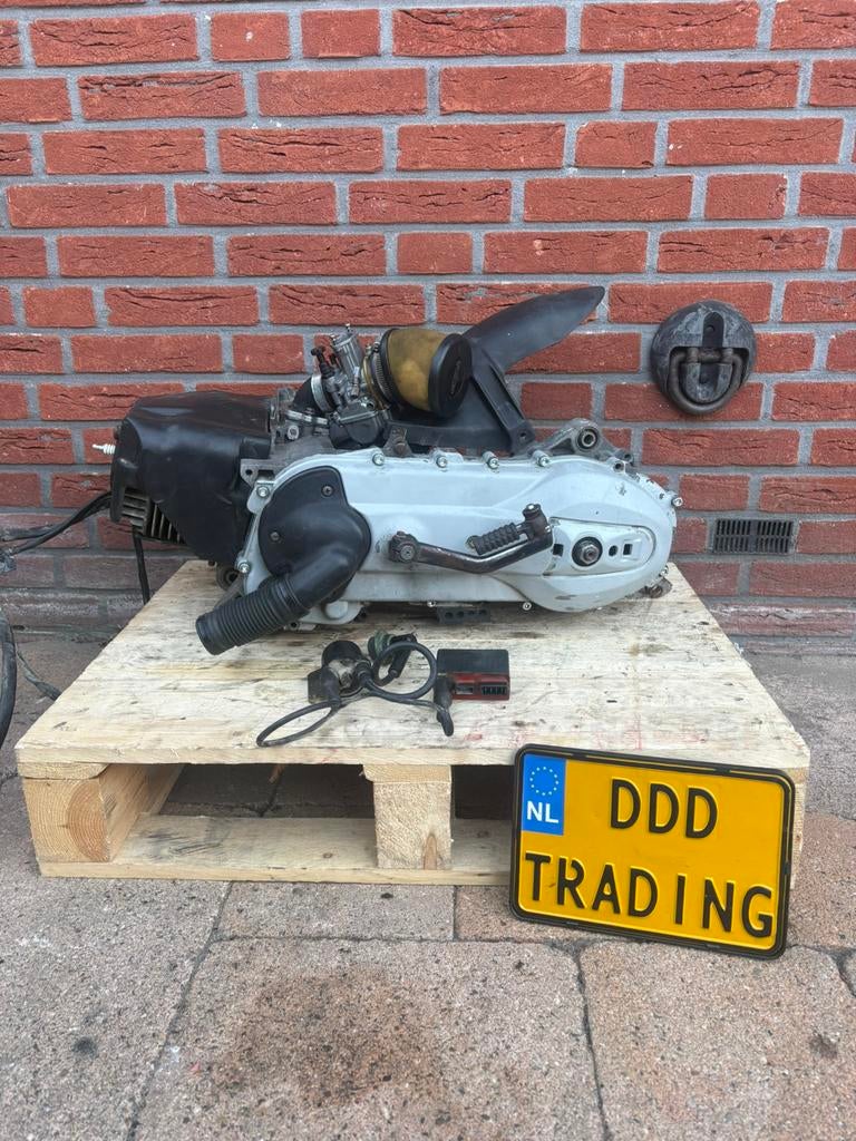 Typhoon xr dubbelgelagerd 125cc motorblok, Ophalen of Verzenden