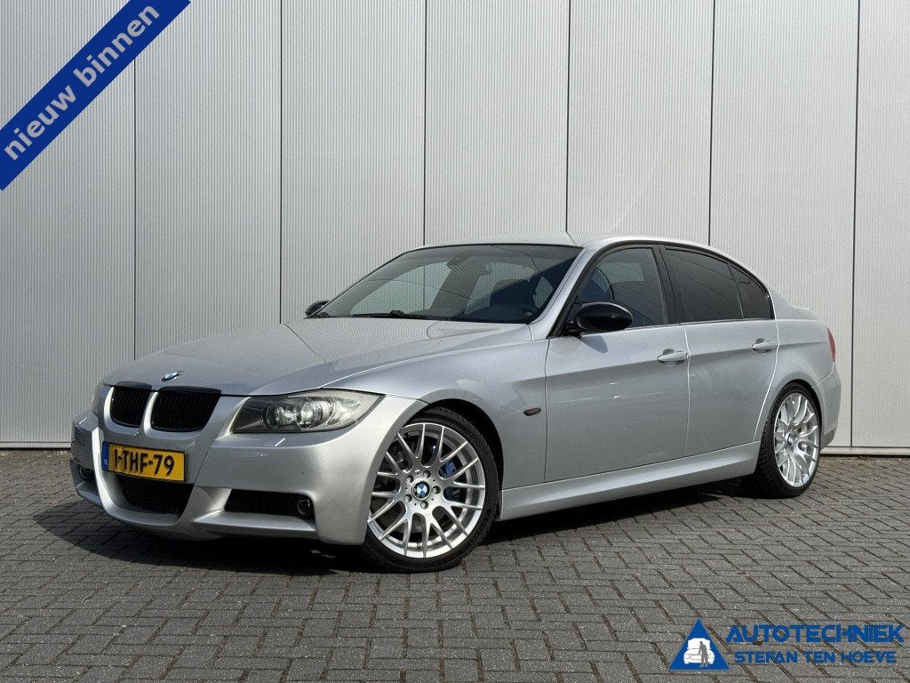 BMW 3-serie 335xi High Executive (bj 2008, automaat), Auto's, BMW, Automaat, Bedrijf, Vierwielaandrijving, 1635 kg