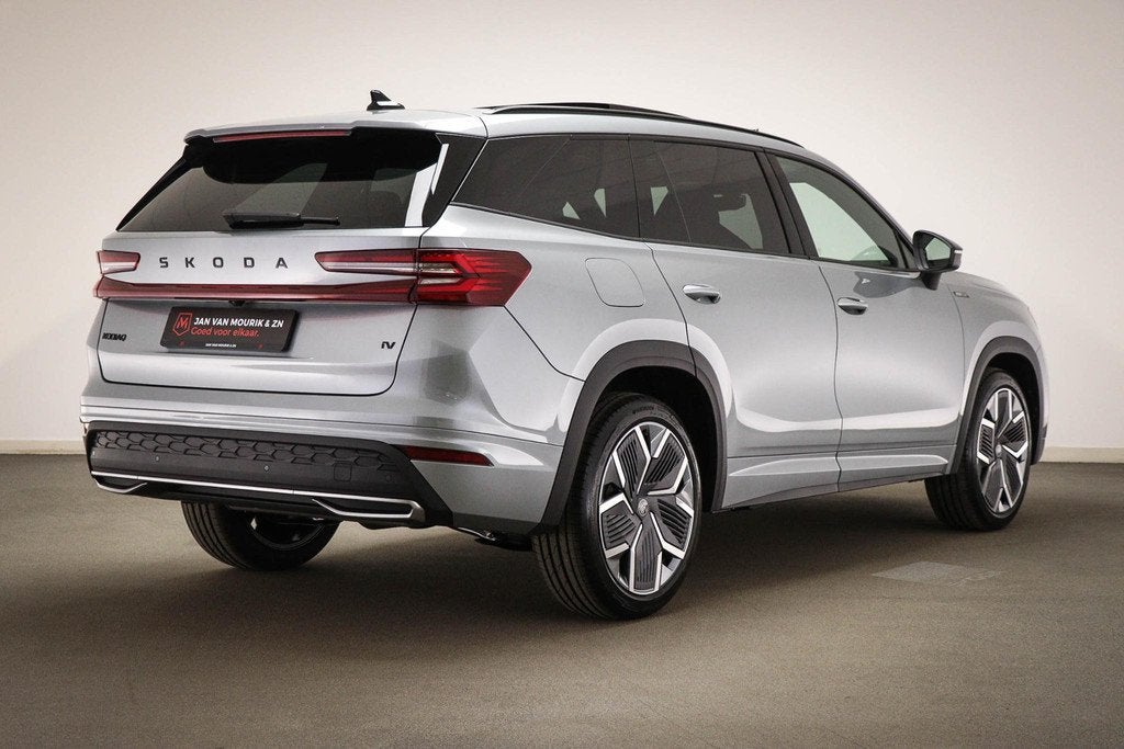 Skoda Kodiaq 1.5 TSI PHEV Sportline Business | WINTER PACK |, Auto's, Skoda, Euro 6, 4 cilinders, 26 kWh, Plug-in hybride
