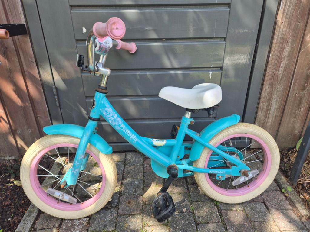 Schattige meisjesfiets Nogan Butterfly 14 inch, Fietsen en Brommers, Fietsen | Kinderfietsjes, Ophalen, Gebruikt, Minder dan 16 inch