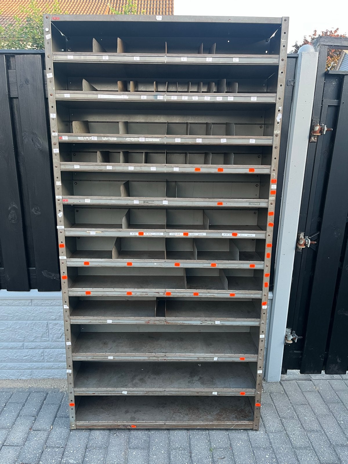 2 magazijnkasten vakkenkast stellingkast 200x30x100, Ophalen