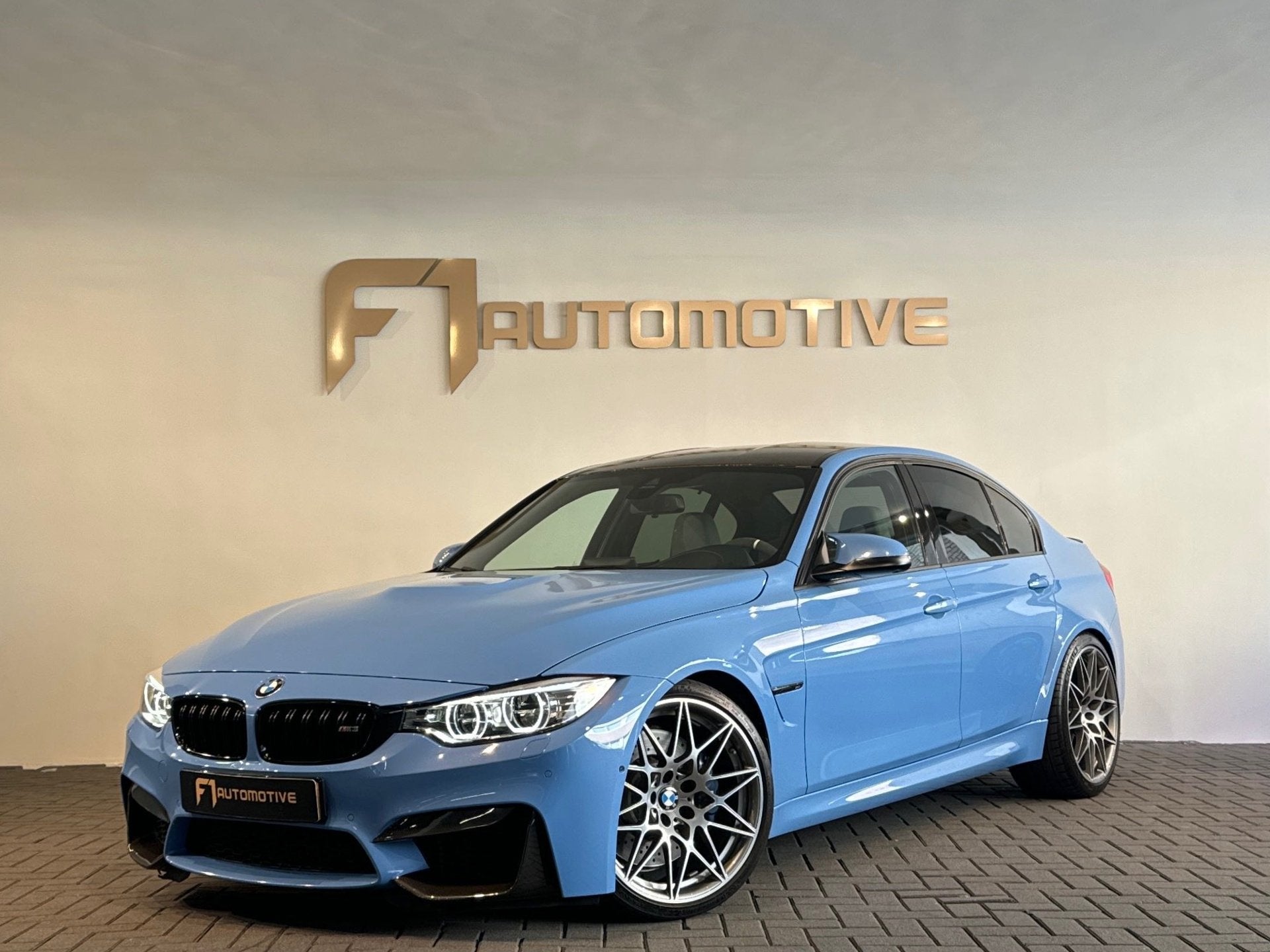 BMW 3-serie M3 DCTA Carbon|Keyless|HuD|H/K|Memory|Camera, Auto's, BMW, Automaat, Achterwielaandrijving, Euro 6, 1535 kg