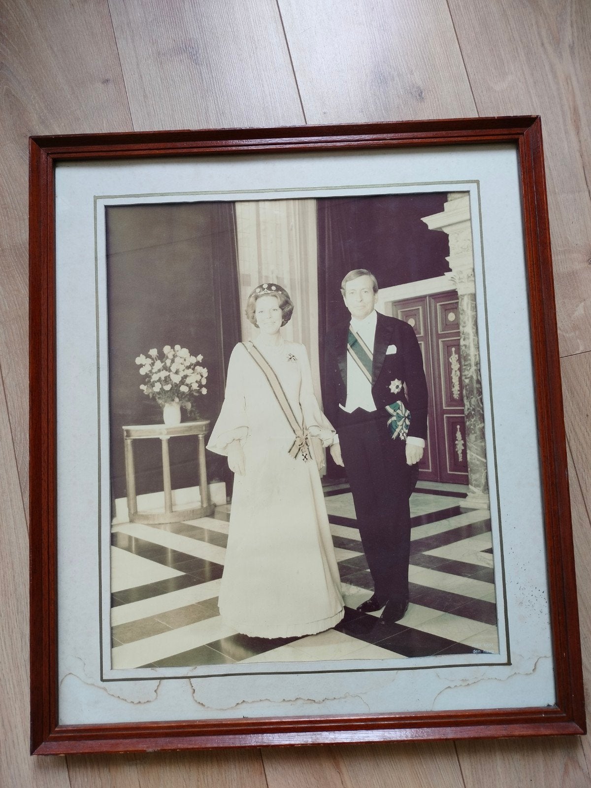 Staatsieportret Beatrix en Claus uit 1980, Verzamelen, Koninklijk Huis en Royalty, Gebruikt, Ophalen of Verzenden