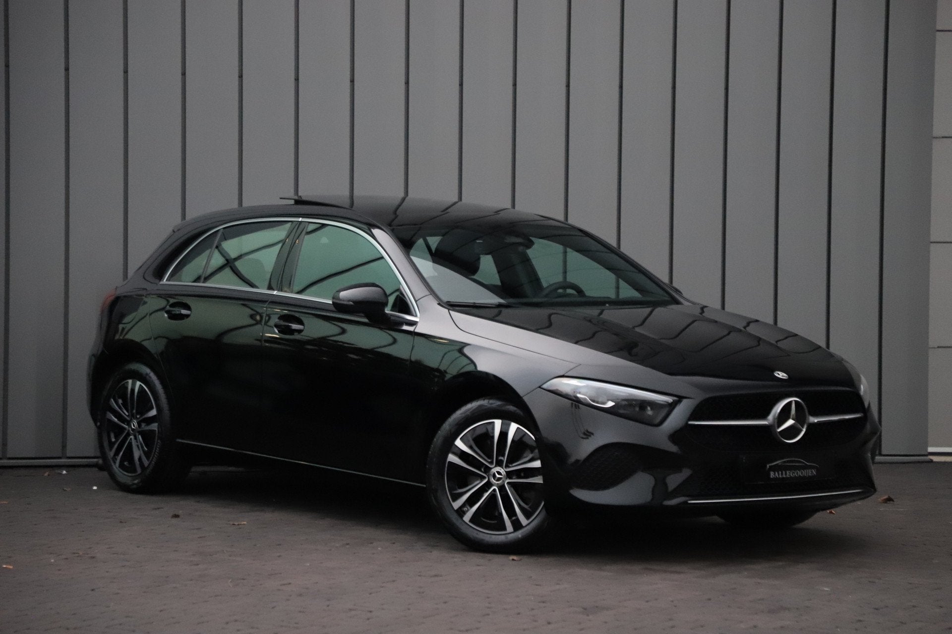 Mercedes-Benz A-Klasse 250e Business Solution | 218PK | Pano, Gebruikt, Zwart, 4 cilinders, Met garantie (alle)