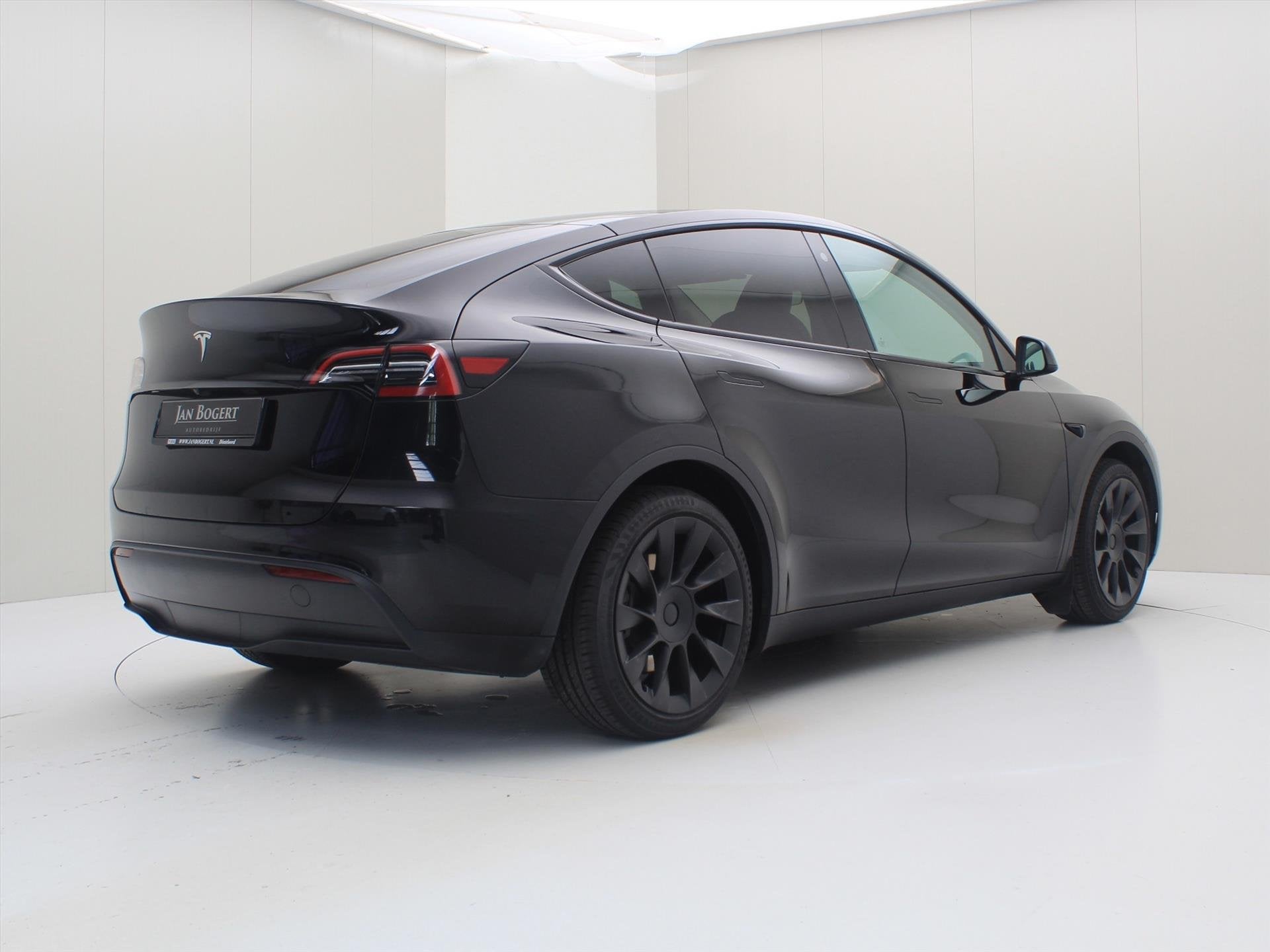 Tesla Model Y Standard RWD Plus 94% SoH [ AMD RYZEN+AUTOPILO, Auto's, Automaat, Gebruikt, Zwart, Zwart