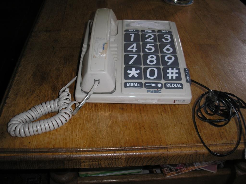 elefoon met grote toetsen - fx-3100 big button, Telecommunicatie, Vaste telefoons | Niet Draadloos, Ophalen of Verzenden, Gebruikt