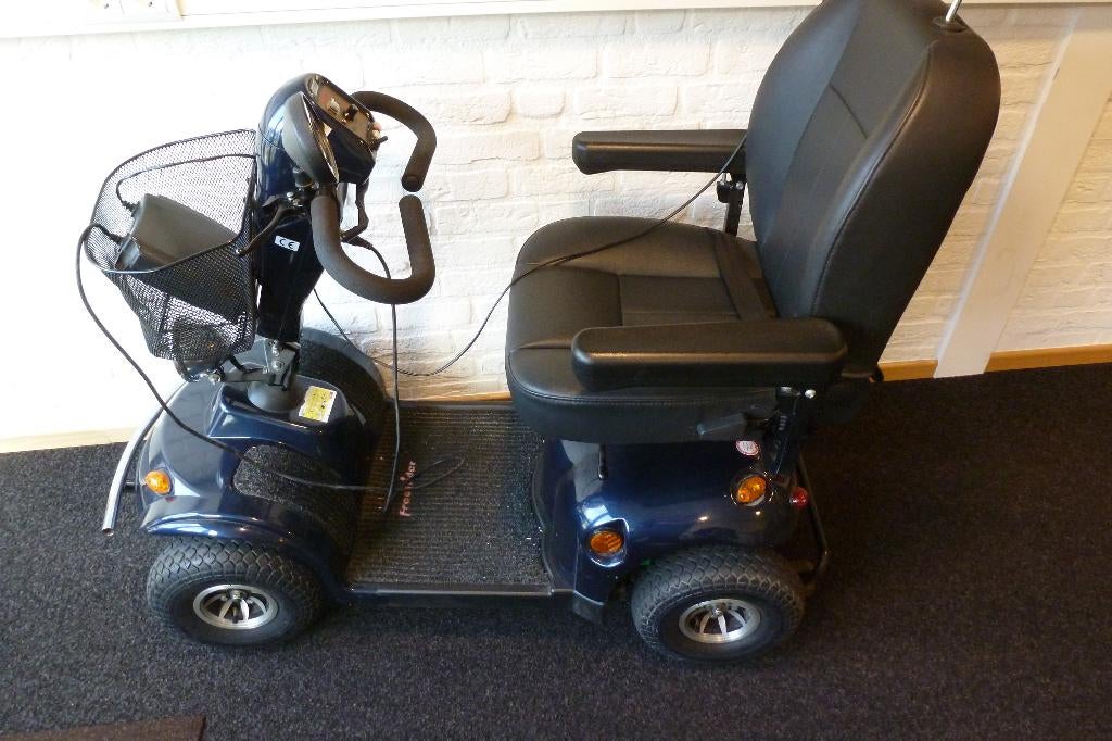 Solide Scootmobiel Tiger 4 bouwjaar 2018 prima staat, Ophalen, Gebruikt, 16 km/u of meer, Mango