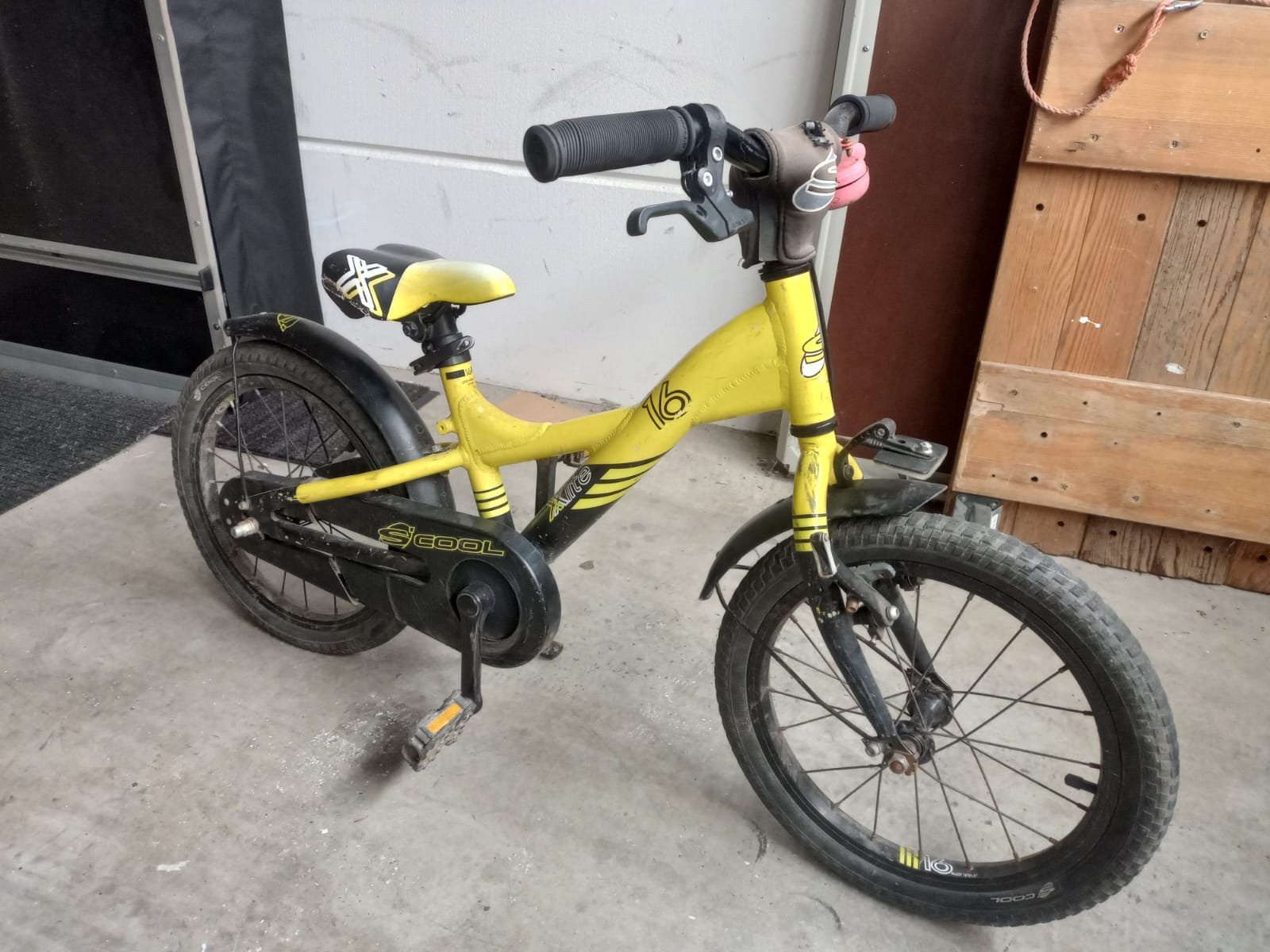 S’cool 16 fiets, Fietsen en Brommers, Ophalen, Terugtraprem, Staal, 16 tot 20 inch