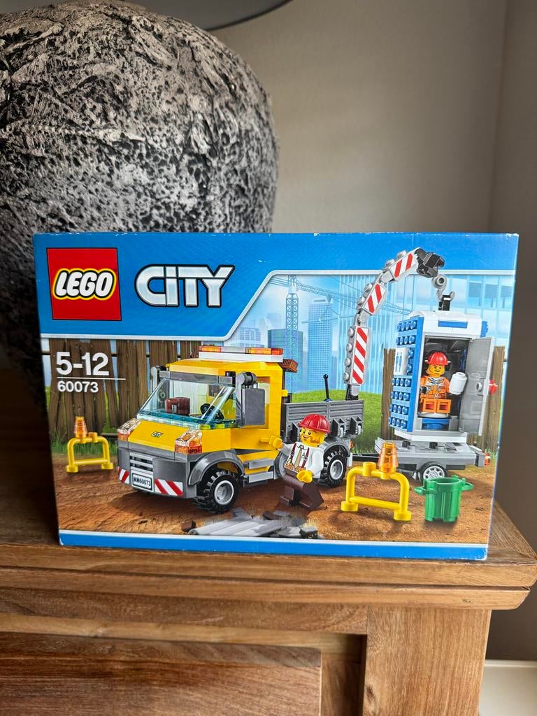 Lego City 60073 Reparatie Truck - Nieuw in doos, Kinderen en Baby's, Speelgoed | Duplo en Lego, Ophalen of Verzenden, Nieuw, Complete set