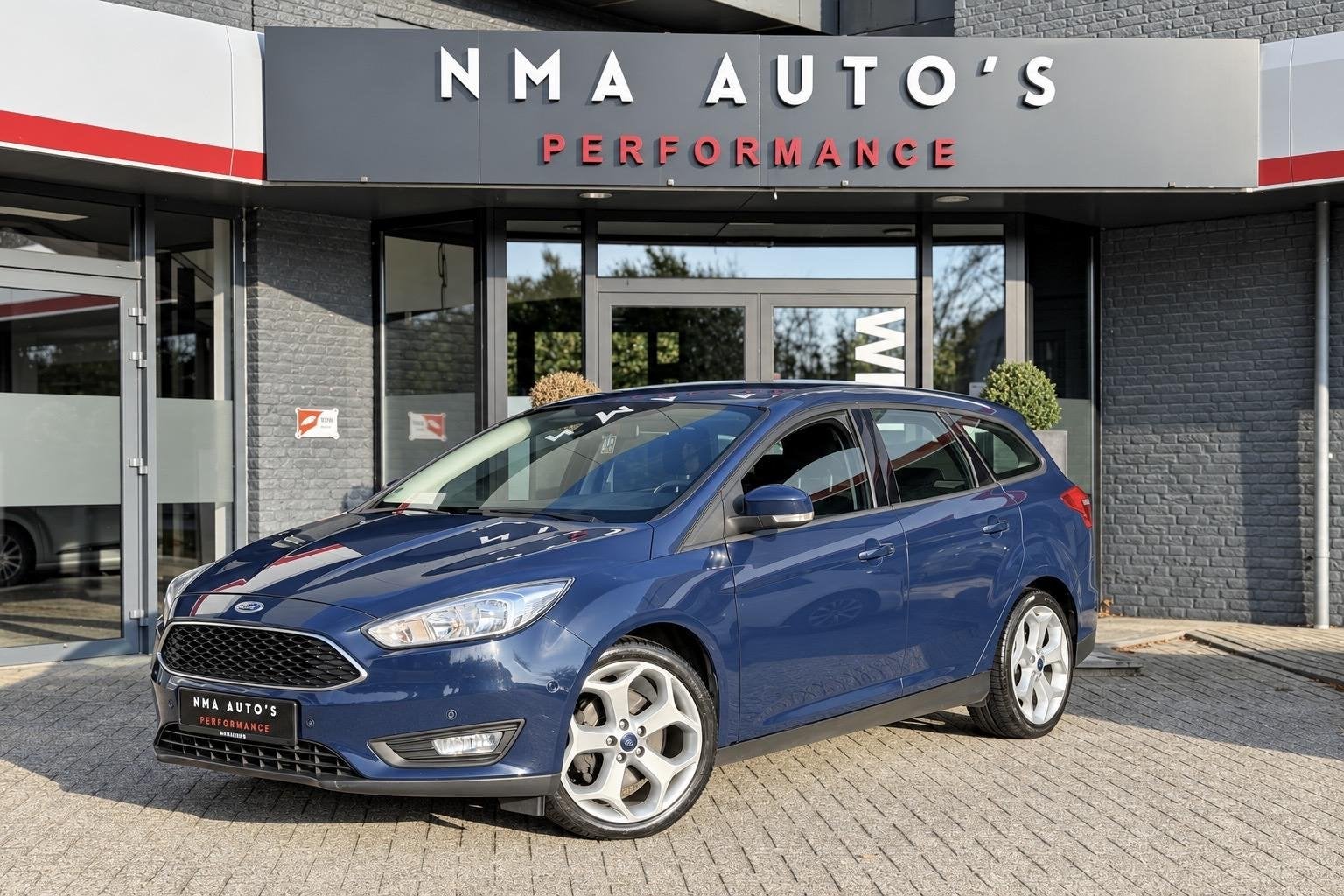 Ford Focus Wagon 1.5 Business FACELIFT, CRUISE, PARKEERCAMER, Stof, Euro 6, 4 cilinders, 150 pk