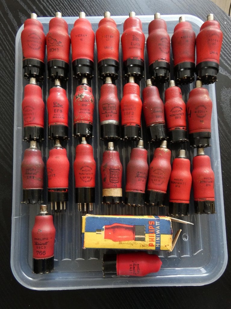 radiobuizen 'red series' o.a. EF9, EF6, EBF2, ECH4, EBC3, Ophalen of Verzenden