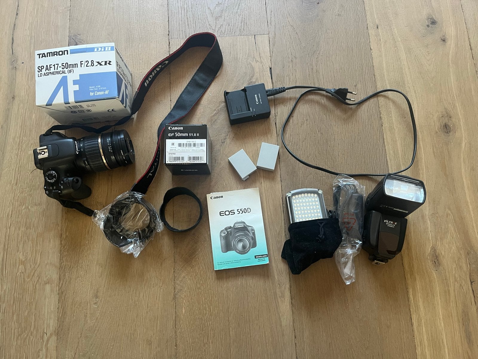 Canon 550D complete set met 2 lenzen en accessoires, Ophalen, Gebruikt, Spiegelreflex, Canon