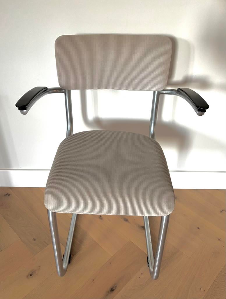 Set van 4 Gispen stoelen model 208, Huis en Inrichting, Stoelen, Gebruikt, Vier, Metaal, Grijs, Ophalen