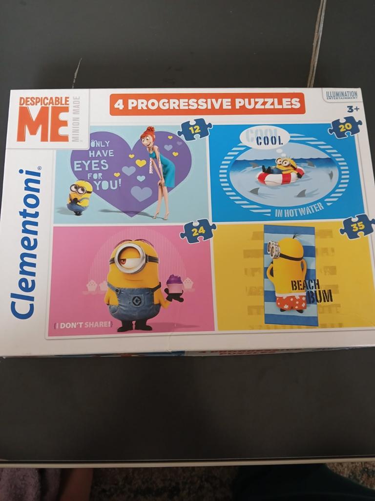 Minions Puzzels - 4 stuks, Ophalen of Verzenden, 10 tot 50 stukjes, Zo goed als nieuw, 4 tot 6 jaar