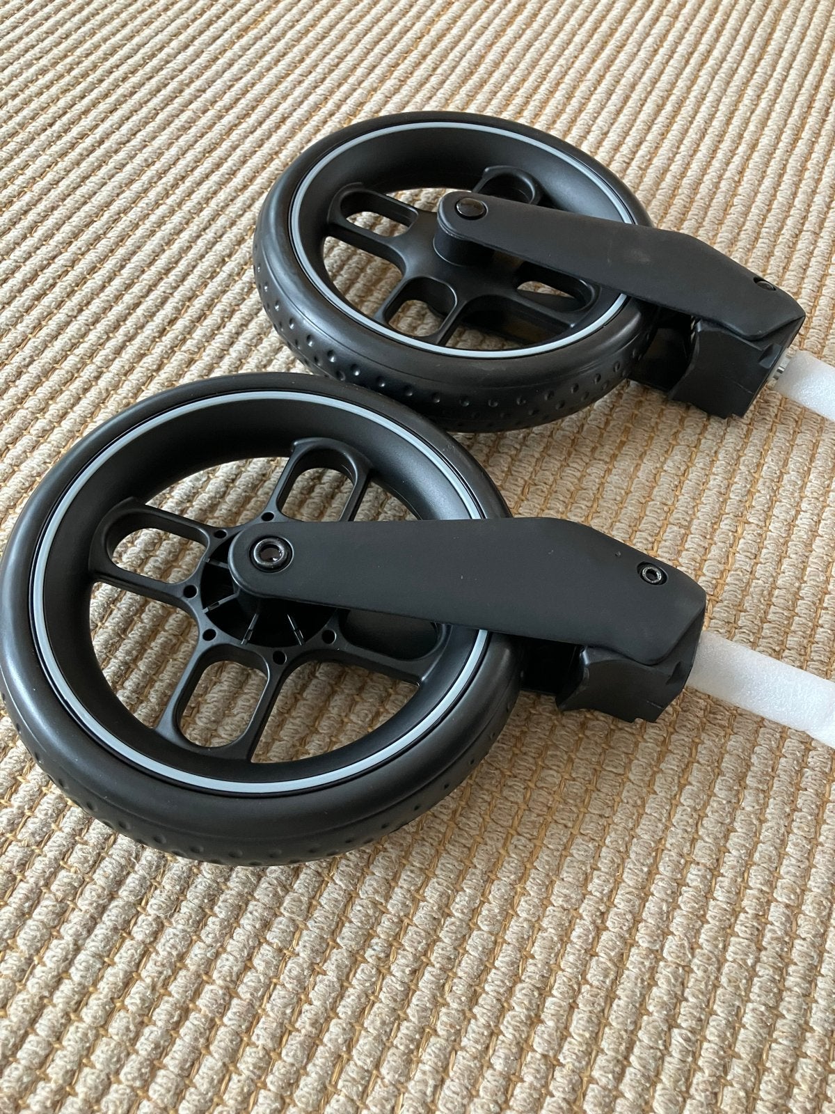 Maxi-Cosi Voorwielenset (Zelia3/ZeliaSTrio/Street/Street+), Ophalen, Nieuw, Kinderwagen, Overige merken