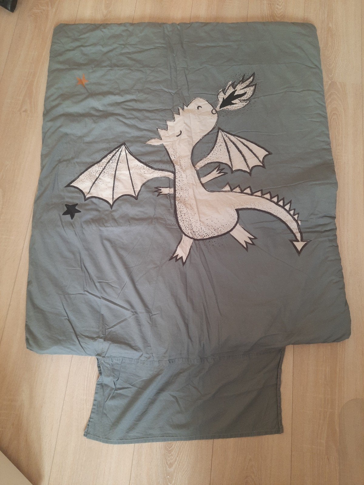 Dekbedovertrek Draak 150x120 cm, Ophalen, Overige merken, Zo goed als nieuw, Wasbaar