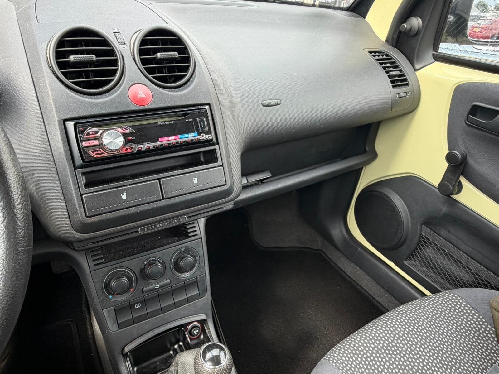 Seat Arosa 1.0i 2003 Facelift Stuurbekrachtiging Nieuwe APK, Auto's, Seat, Voorwielaandrijving, 450 kg, Gebruikt, 4 stoelen