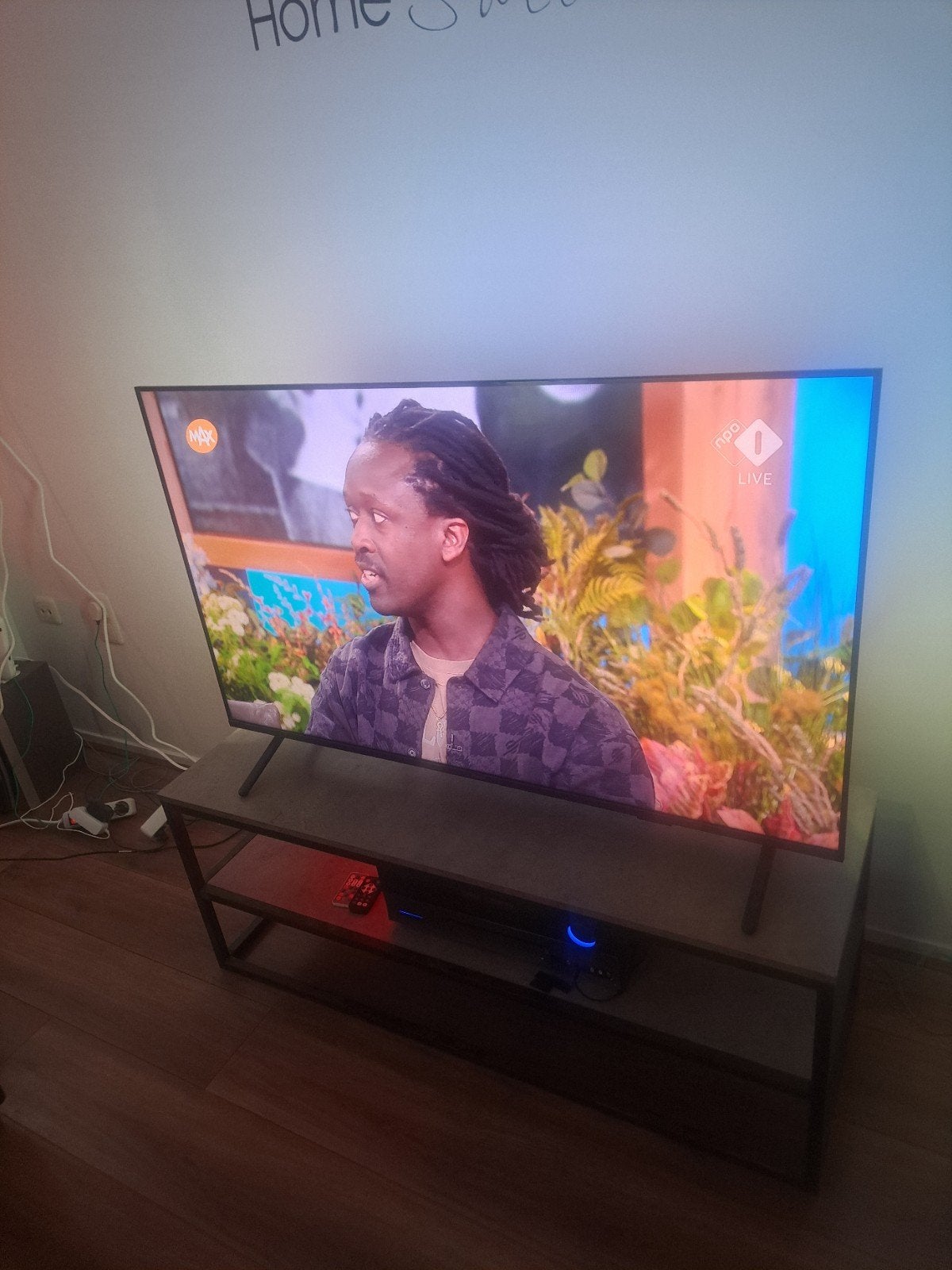 alleen vanavond 125€ Philips amibilght 55 inch 2025 ..125€ z, Audio, Tv en Foto, Ophalen of Verzenden, Zo goed als nieuw, 100 cm of meer