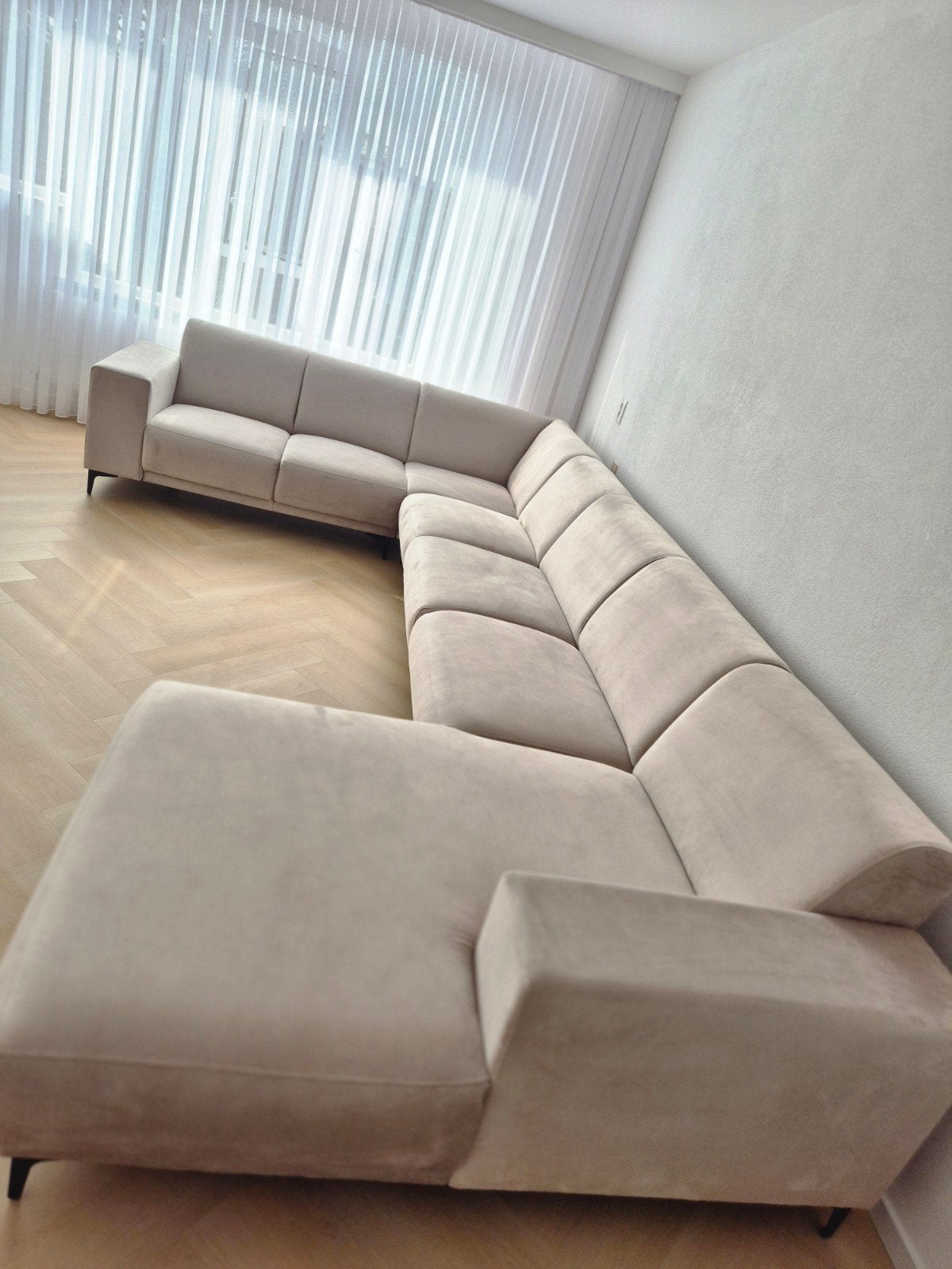 Luxe hoekbank beige,taupe – 1 maand oud – verstelbaar, Huis en Inrichting, Ophalen, Zo goed als nieuw, Stof, L hoek bank