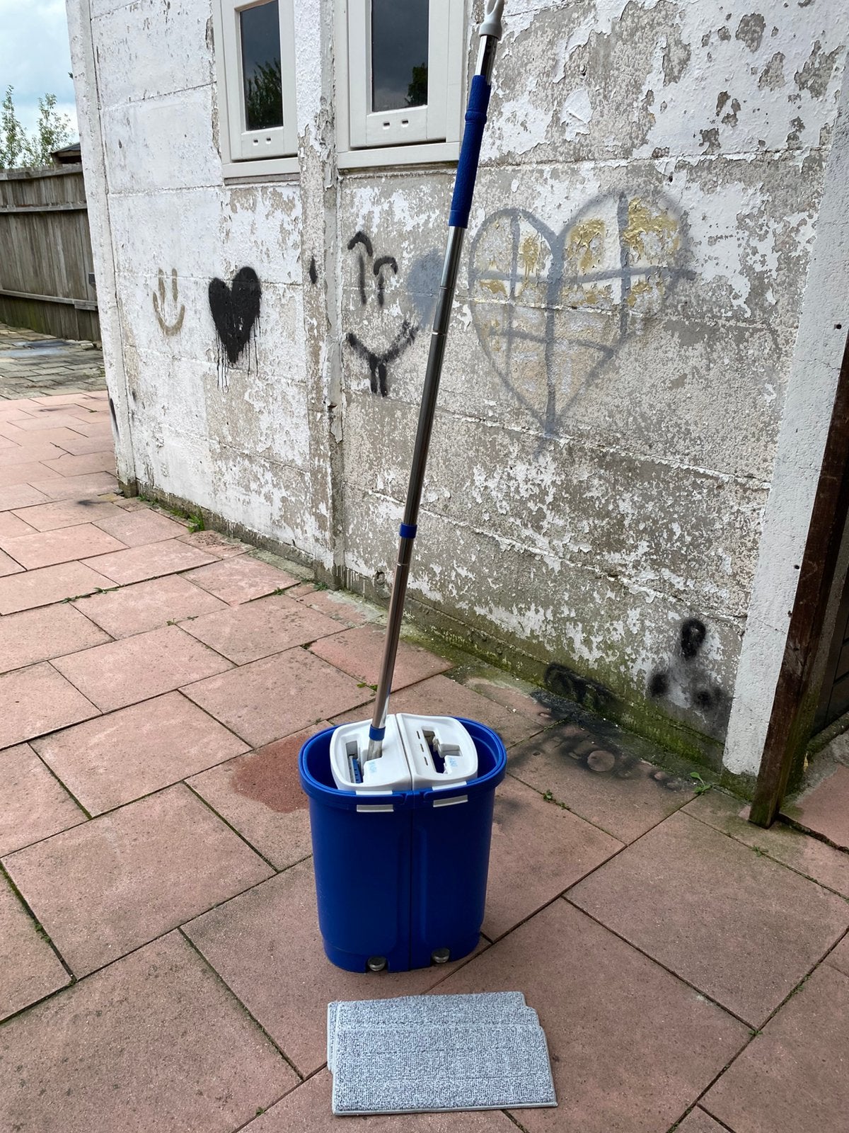 Livington Touchless Mop XXL lmaken – makkelijk reinigen, Ophalen of Verzenden