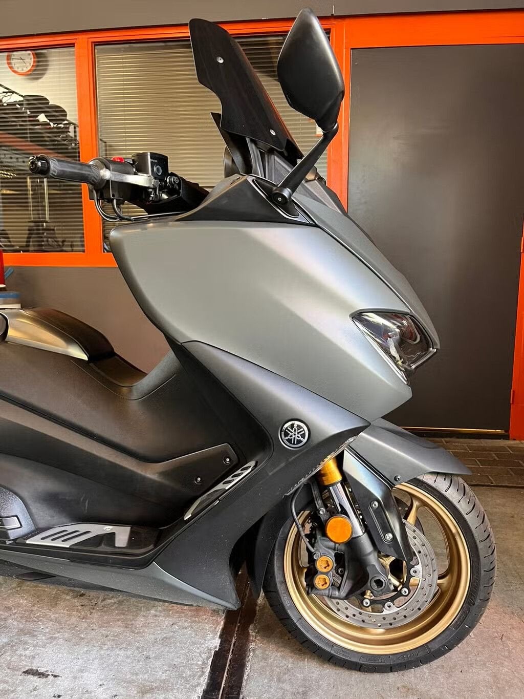 Yamaha  Yamaha Tmax 560 Tech Max 2021 Termignoni, Scooter, -, -, Bedrijf