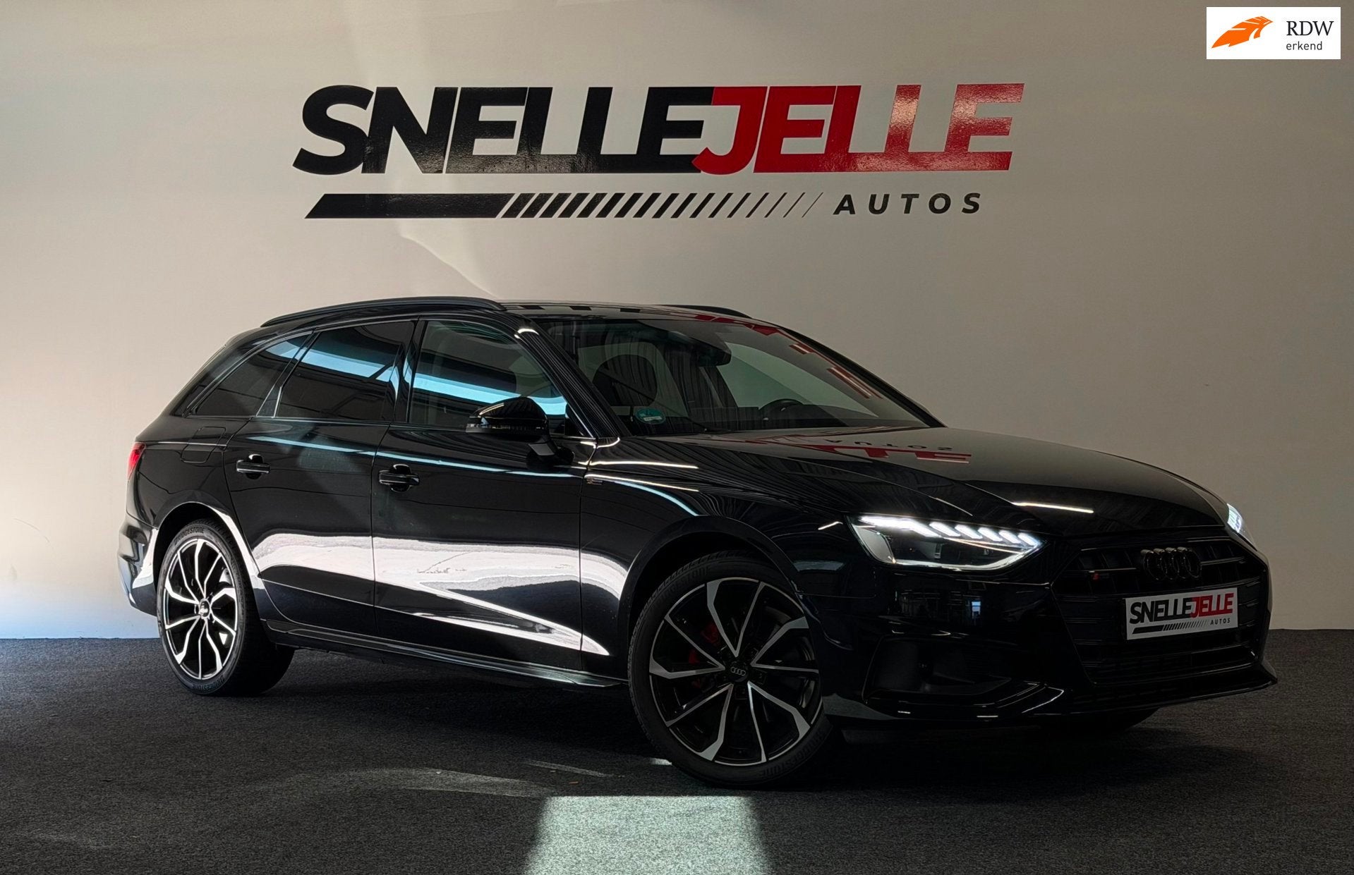 Audi A4 AVANT 35 TFSI S edition |2x sline|B&O|PDC|ACC|STOELV, Auto's, Gebruikt, Euro 6, 4 cilinders, A4