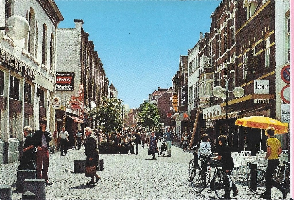 K6747 Ongelopen ansichtkaart heerlen saroleastraat ( 8 ), Ophalen of Verzenden, 1980 tot heden, Gelopen, Limburg