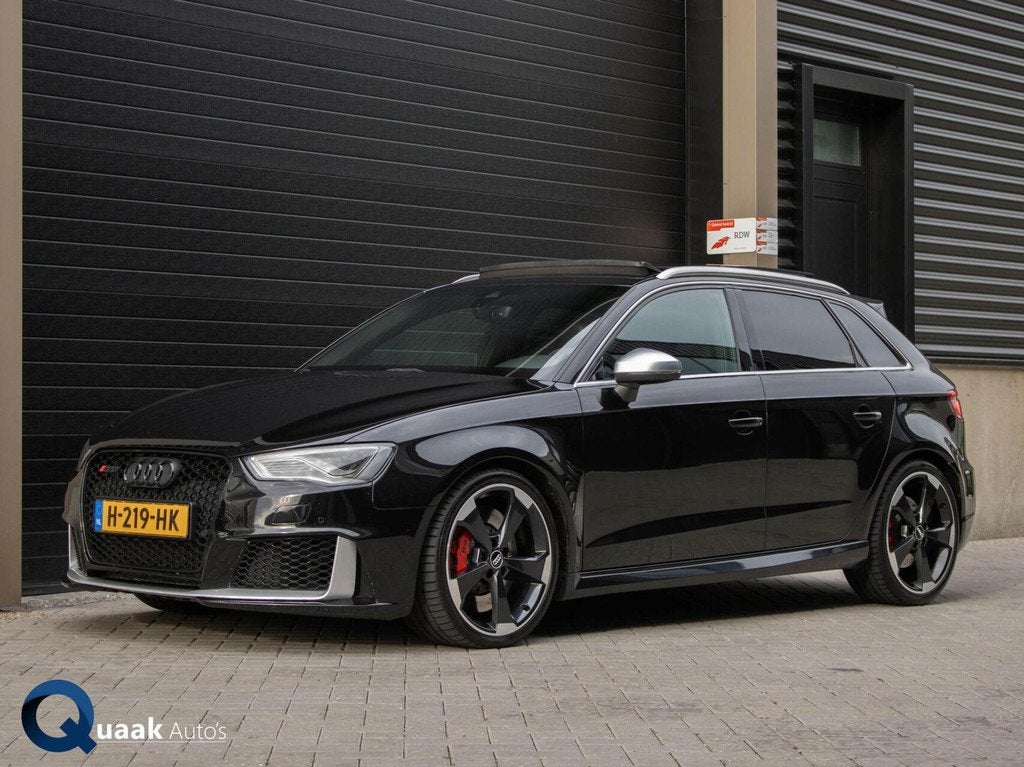 Audi RS3 2.5 TFSI Quattro | PANO | LED | SCHAALSTOELEN | B&O, Auto's, Audi, Bedrijf, Te koop, RS3, 4x4, ABS, Achteruitrijcamera