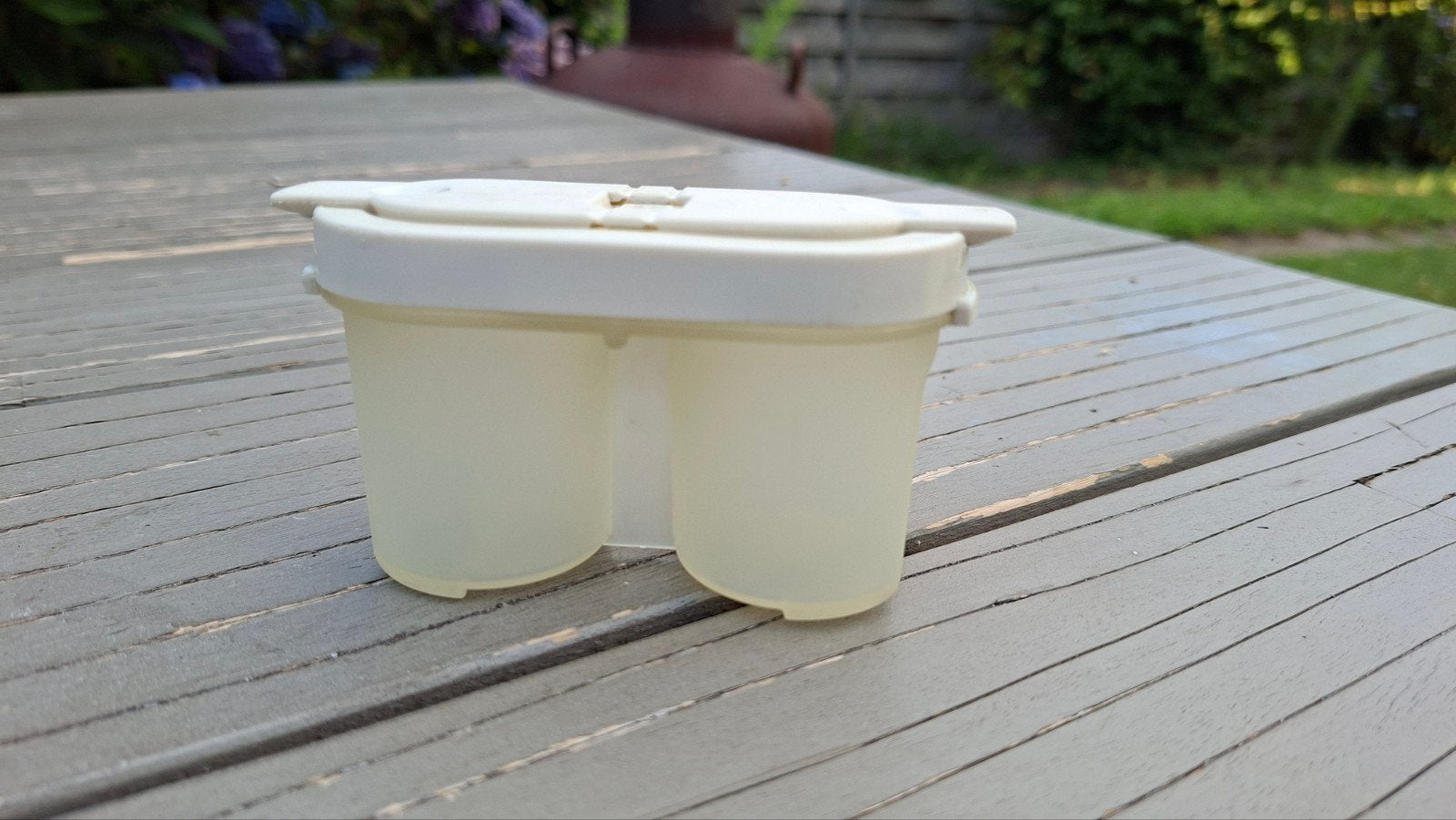 Tupperware 2253A-4 Kruidenstrooier met 2 compartimenten, Ophalen of Verzenden, Overige typen
