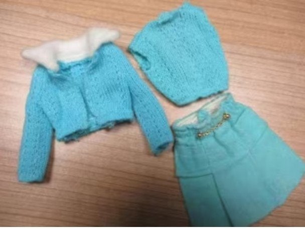 1974 BARBIE/KELLEY/PJ Best Buy Fashions Outfit, Verzamelen, Verzenden, Gebruikt, Kleertjes