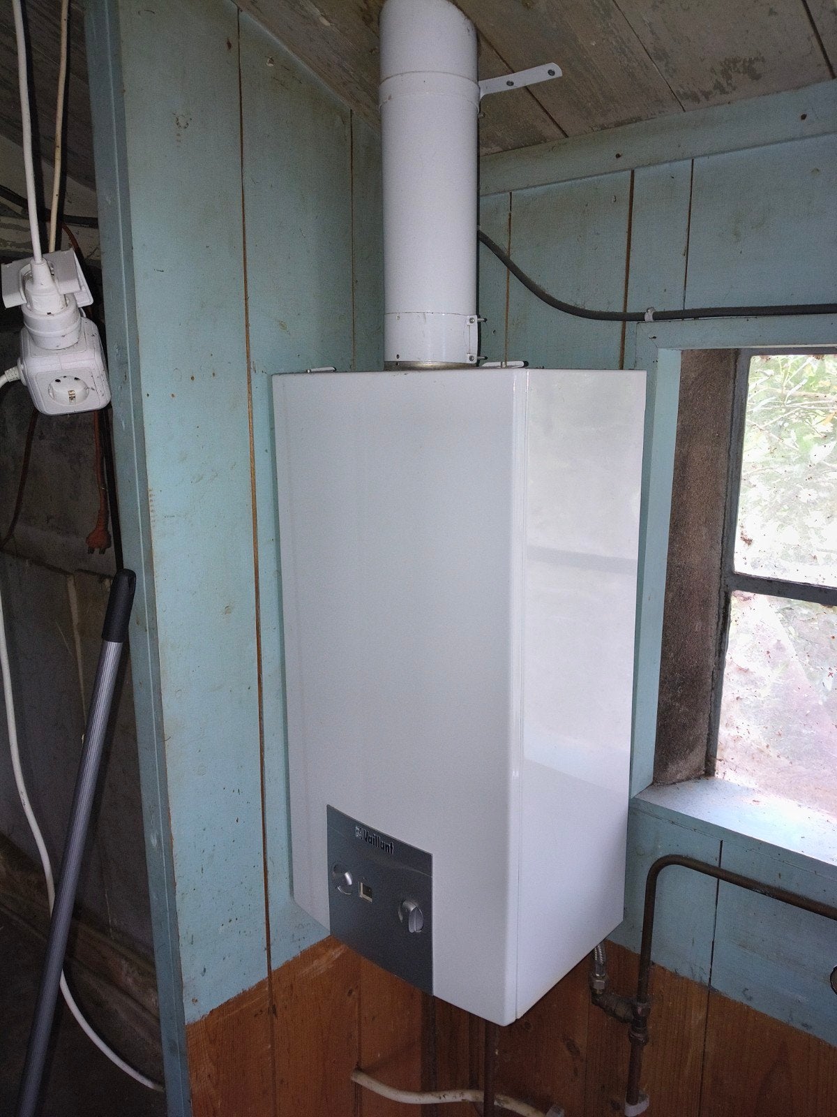 Vaillant badgeiser - Werkend, recent gasblok vervangen, Ophalen, Gebruikt, Aardgas, Geiser