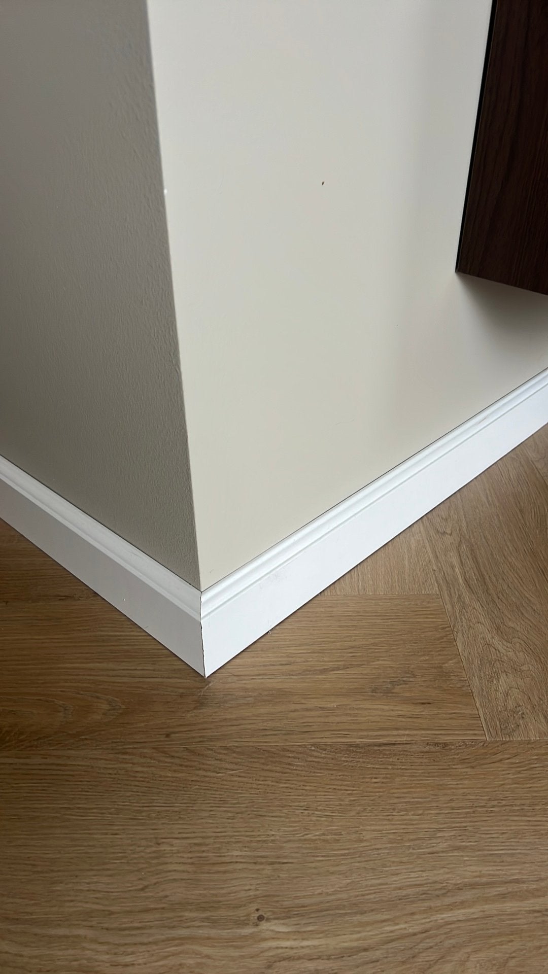 2 pakken - Witte MDF Plinten - 5 stuks, 15x70x2400mm, Nieuw, Ophalen of Verzenden, Mdf, 200 tot 250 cm