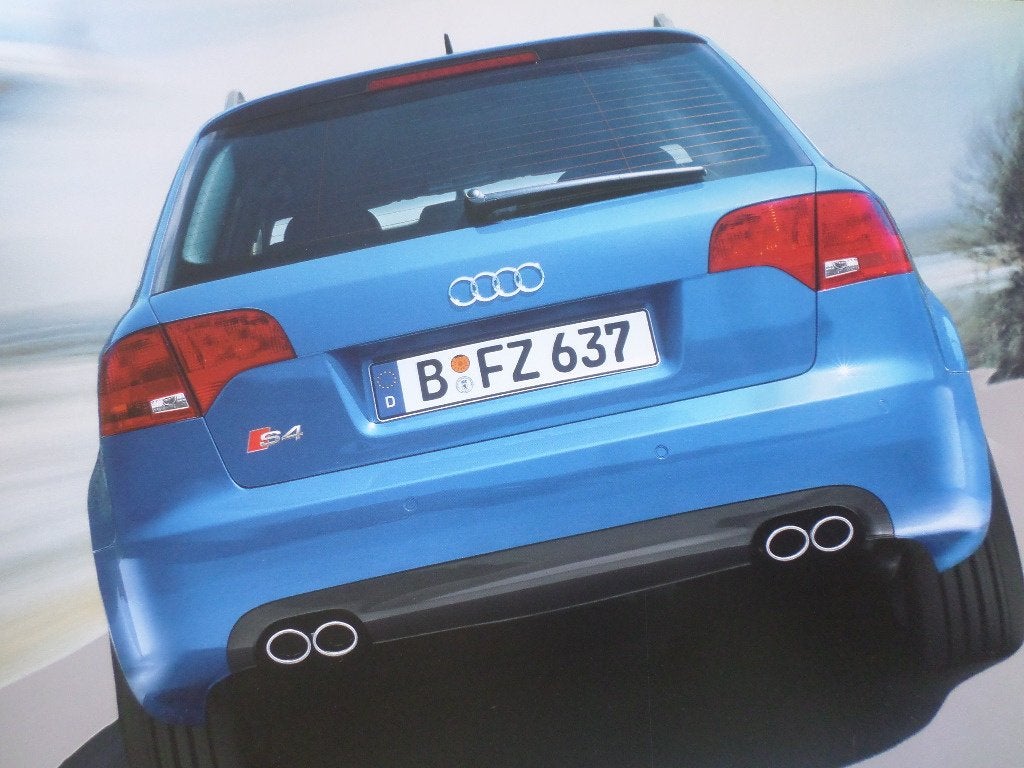 Audi S4 V8 Berline & Avant 2005 Brochure, Boeken, Ophalen of Verzenden, Zo goed als nieuw, Audi