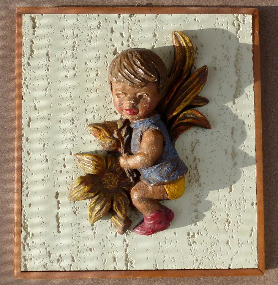 Vintage wanddecoratie jongen kind relïef wandsculptuur, Gebruikt, Vintage, 22 cm, Wandbord of Wandpaneel