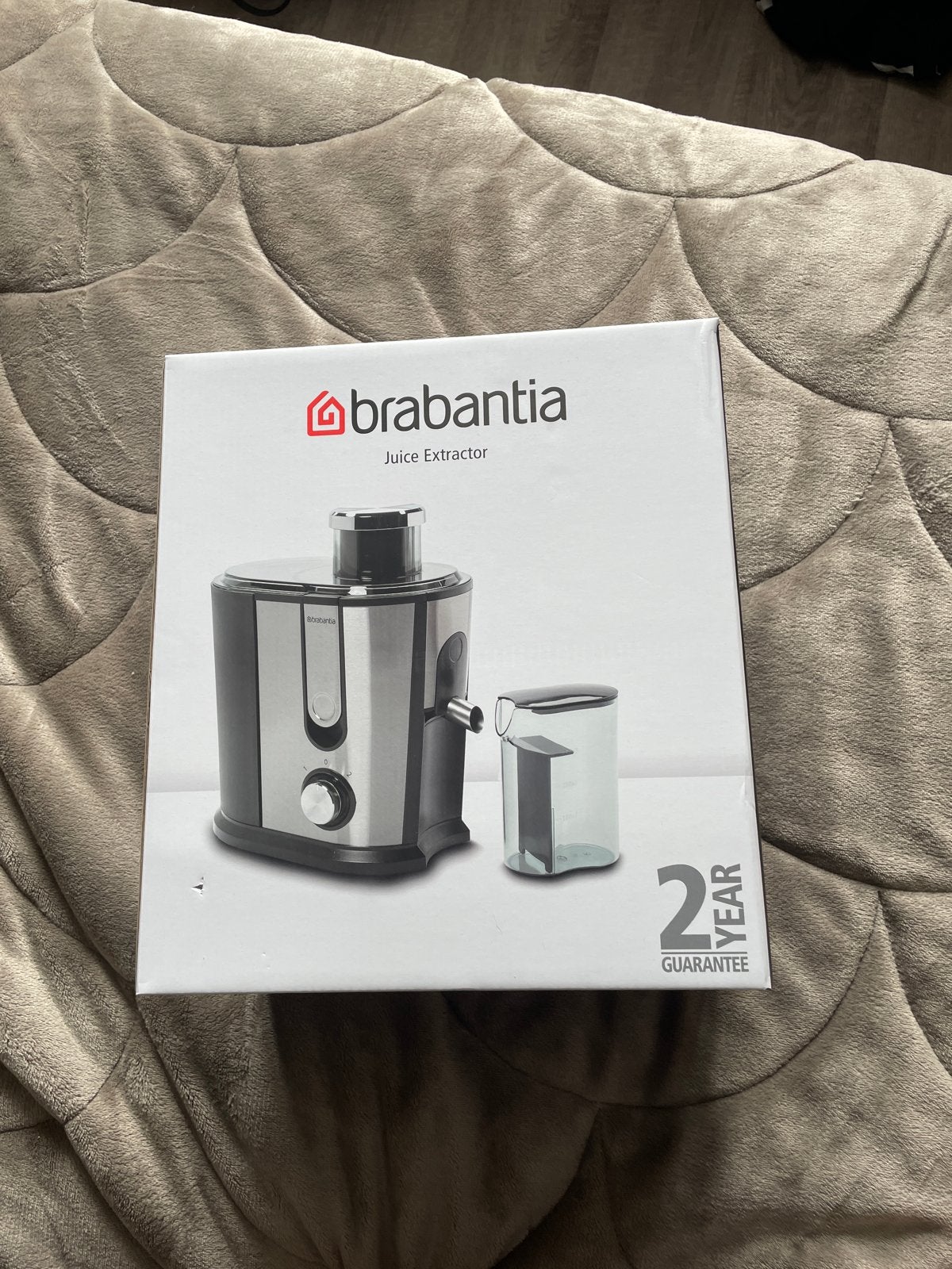 Brabantia Juice Extractor - Nieuw in doos, Witgoed en Apparatuur, Juicers, Ophalen of Verzenden, Nieuw, Elektrisch, Sapcentrifuge