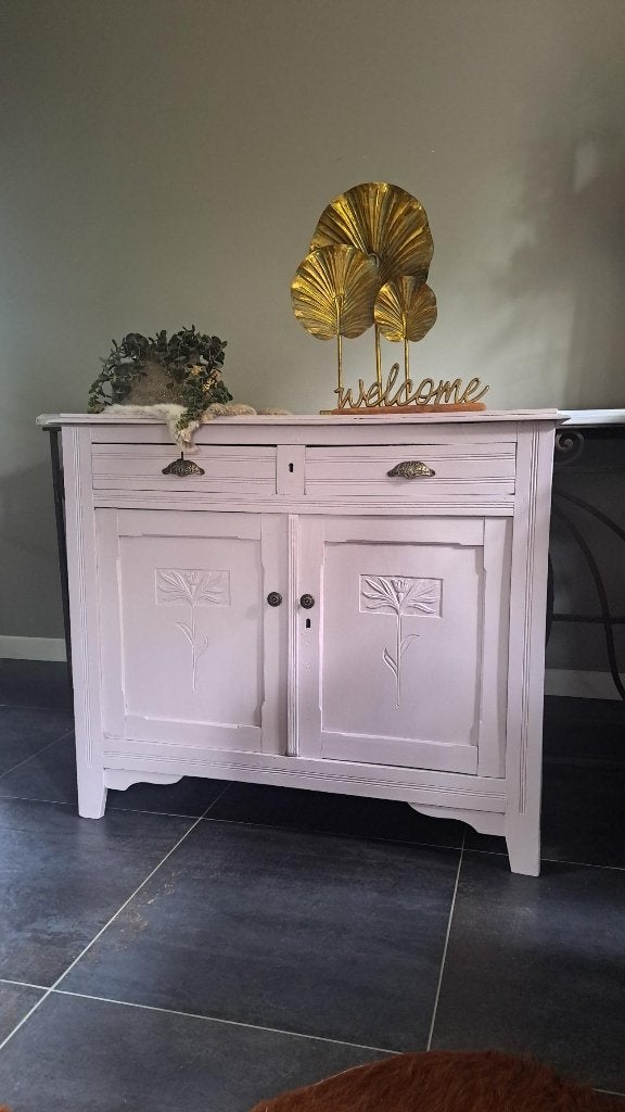 Prachtige authentieke sfeervolle Blossom Powder commode 1910, Kinderen en Baby's, Kinderkamer | Commodes en Kasten, Ophalen, Voetruimte