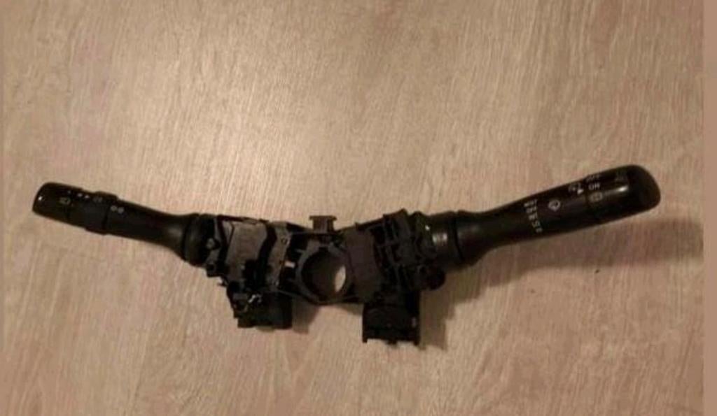 Knipperlicht schakelaar peugeot 108/ C1/ Aygo 2014-2022, Ophalen of Verzenden, Peugeot