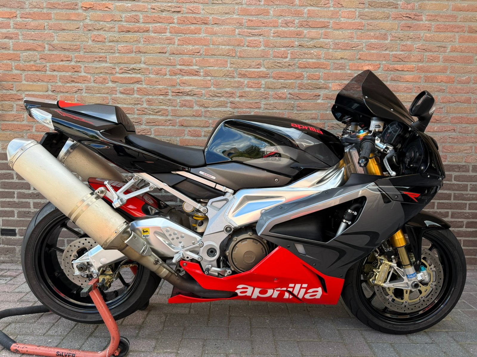 Aprilia RSV 1000 R 2009 | 10.000 km | Topstaat | Uniek |, 2 cilinders, Occasion, Motorrijbewijs A, Super Sport