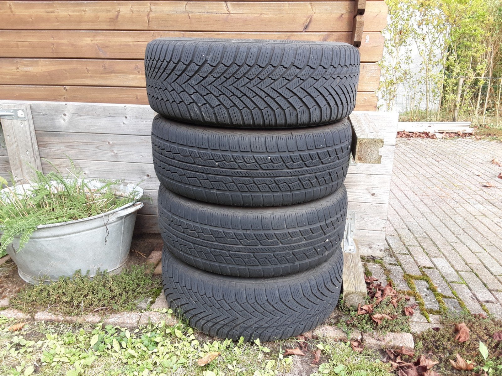 te koop, winterbanden met wieldoppen, Ophalen, Gebruikt
