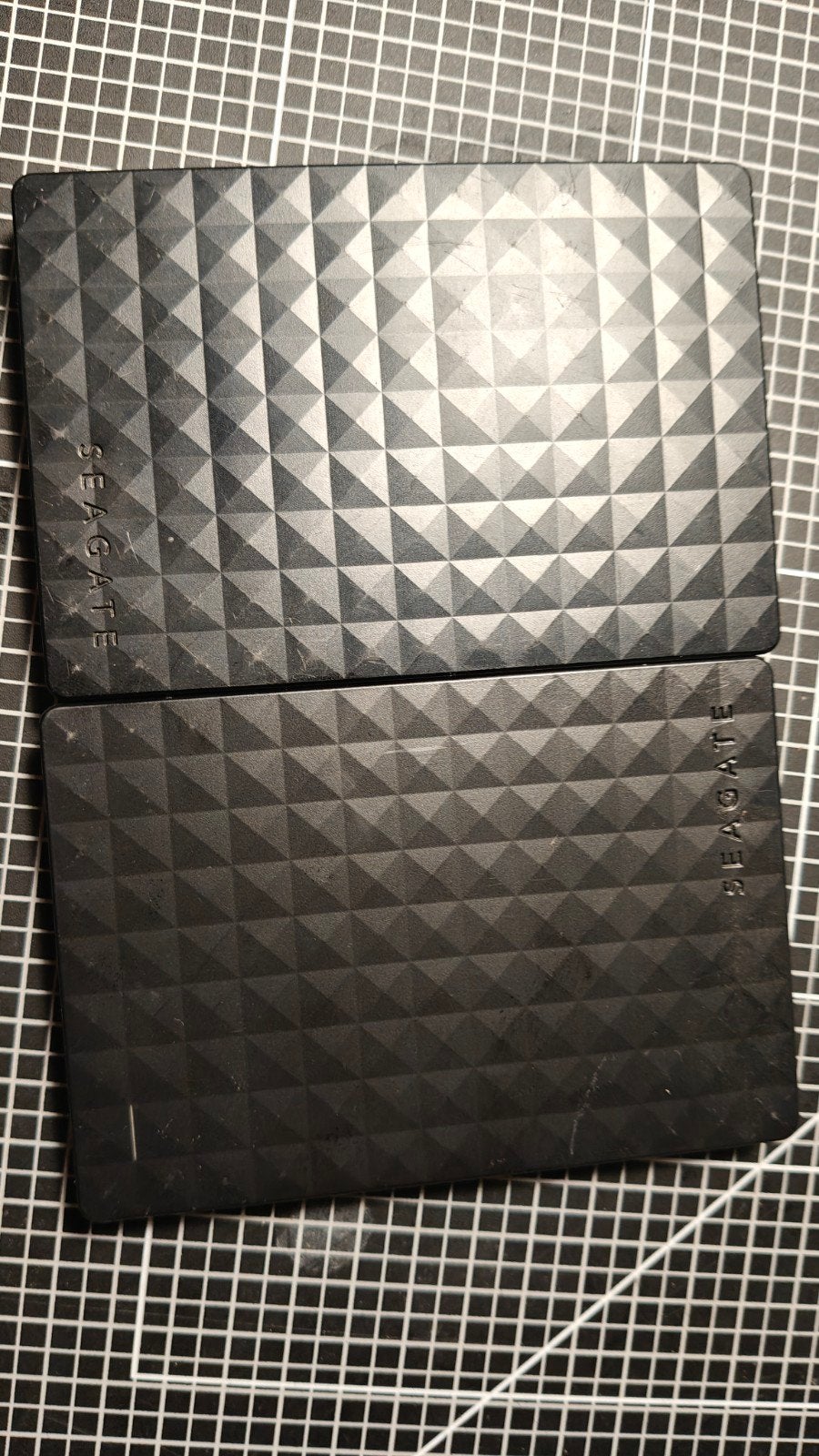 2x Seagate Expansion 1TB Externe Schijf (ook los te koop), Computers en Software, Harde schijven, Gebruikt, Server, HDD, Ophalen of Verzenden