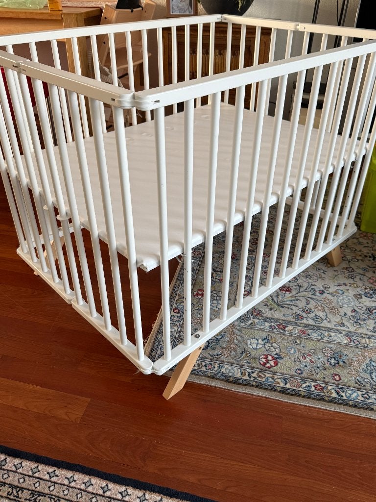 Baby box, Ophalen, Zo goed als nieuw, Rechthoekig, In hoogte verstelbaar