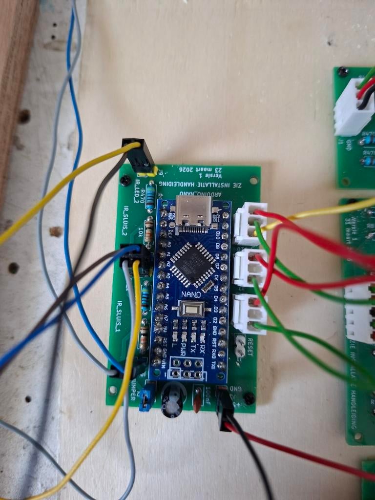 ARDUINO NANO schakelt Märklin armsein 7041, Hobby en Vrije tijd, Ophalen of Verzenden, Wisselstroom, Märklin